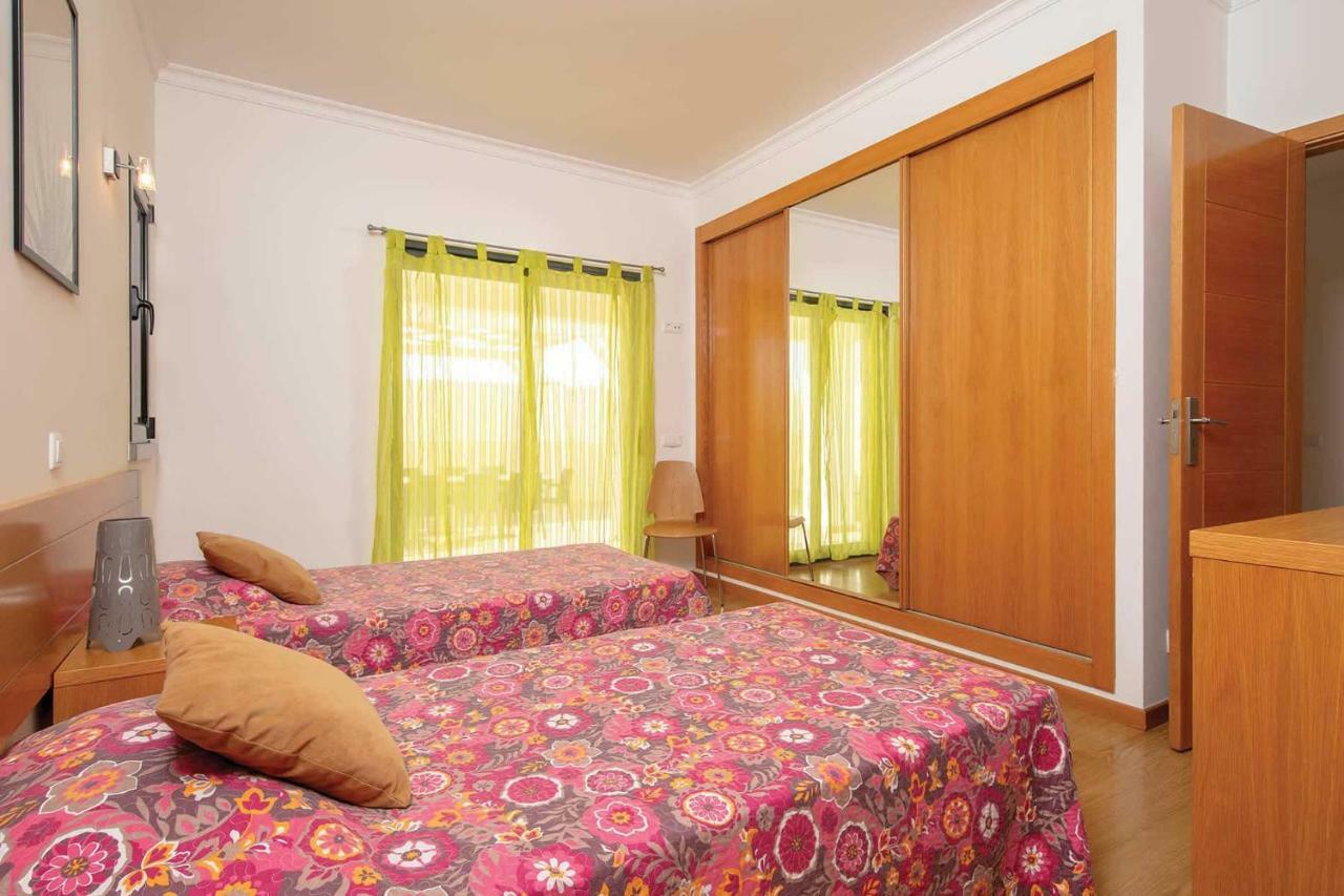 Villa Ruana - 5 Bedrooms On Suite- Free Out Door Hot Jacuzzi - By Bedzy Albufeira Exteriör bild